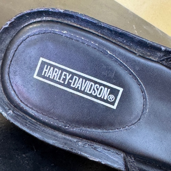 Harley Davidson Sandals Size 7 Black Strappy Wedge Heels Biker Goth Leather - Picture 8 of 12